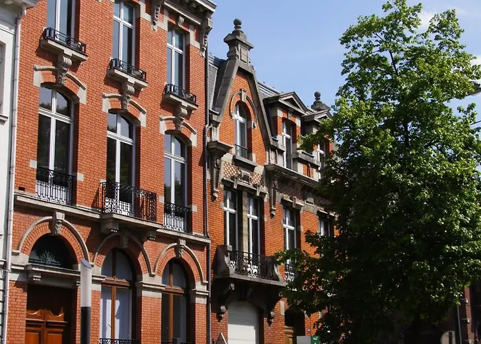 L'Esplanade Lille Bed and Breakfast